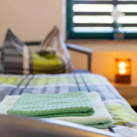 Apartment Flex Aparts - Moeblierte 2-raum In Zwickau