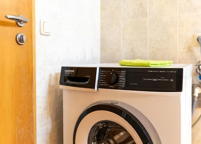 Flex Aparts - Moeblierte 2-raum In * اتسوكو